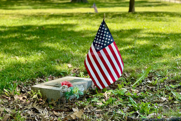 veteran cemetary headstone
